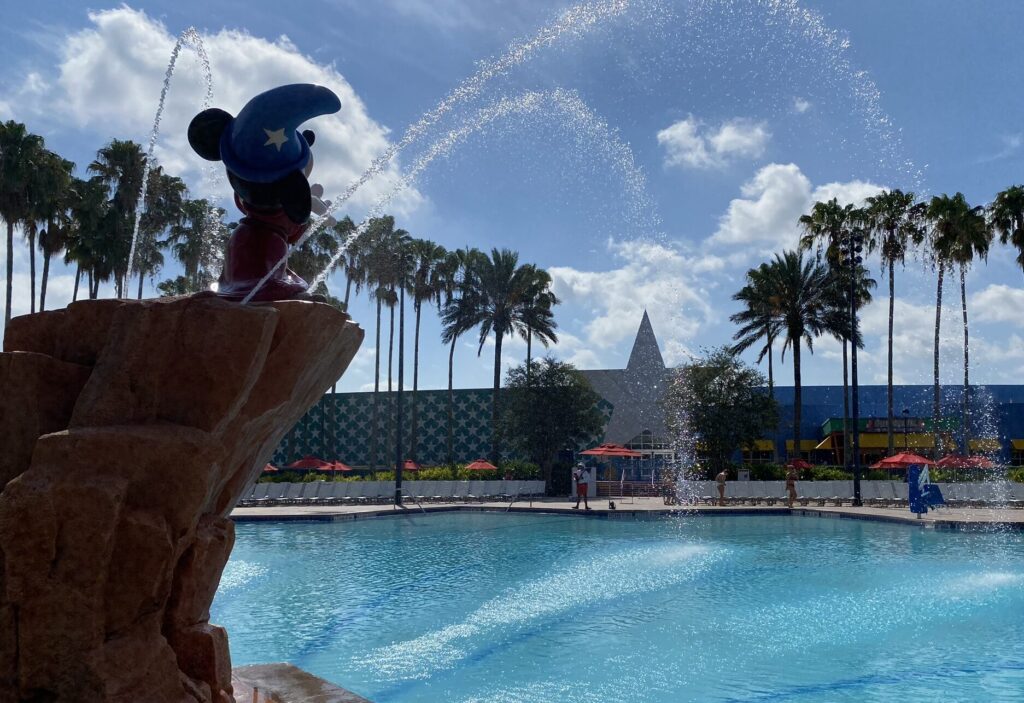 all star movies fantasia pool 4