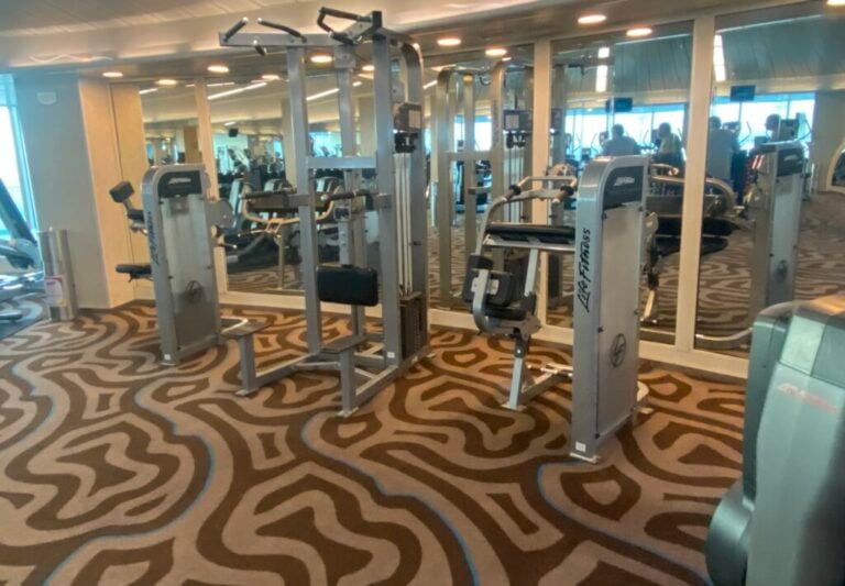 Enchantment of the Seas Fitness Center Tour (13 pics)