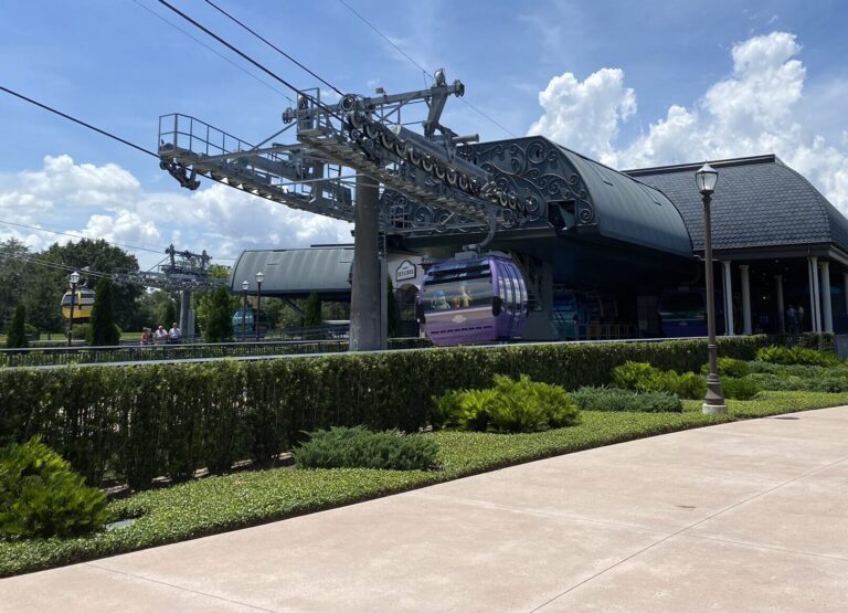 Transportation Guide at Disney’s Riviera (5 options)