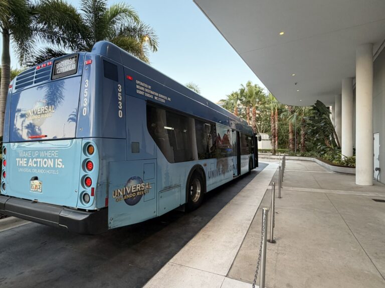 How to Get From Aventura to the Universal Parks (Transportation Guide)