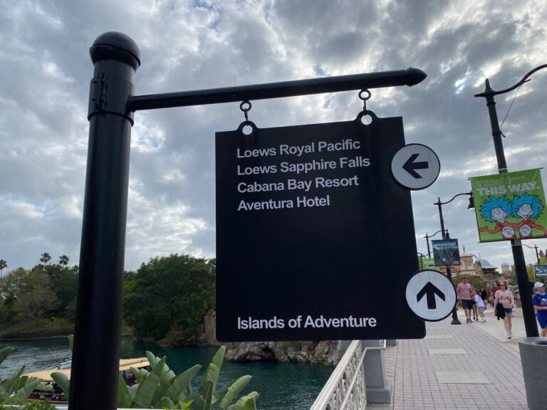 How to Get From Aventura to the Universal Parks (Transportation Guide)