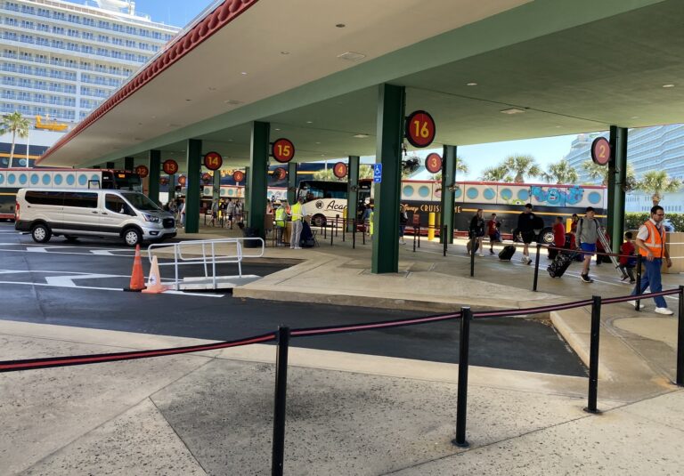 How Debarkation Works on a Disney Cruise (Options & Tips)